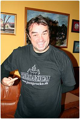 JO�O PRO�KO - Moder�tor, zab�va�, herec a �spe�n� podnikate�